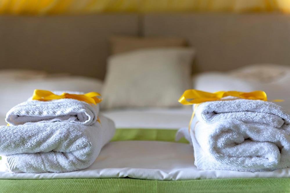 Pagali Hotel Ormos Aigialis 外观 照片